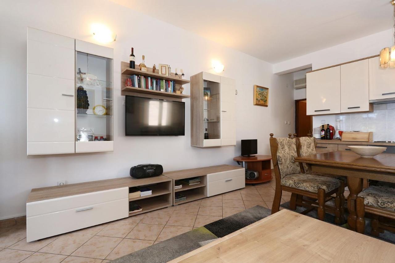 Apartment Ivan